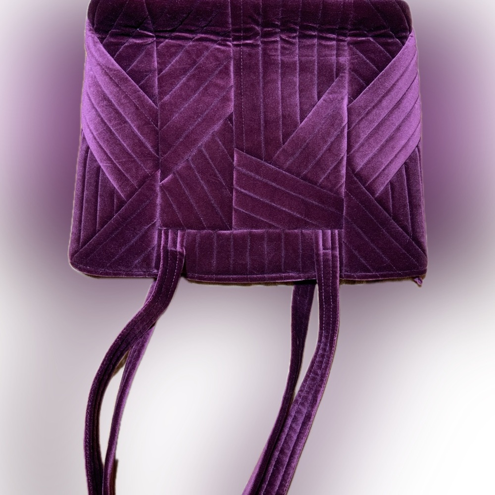 Vera Bradley Quilted Velour Tote Shoulder Handbag Burgundy EUC - Picture 3 of 13